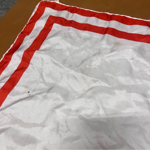 Vtg Philadelphia Silk Scarf with Red Border Made in Italy - Picture 5 of 9
